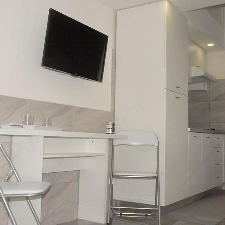 La Maison Di Greta Apartment Napoli Ngoại thất bức ảnh