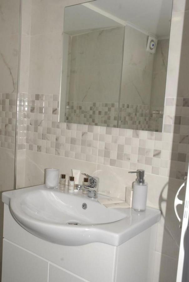 La Maison Di Greta Apartment Napoli Ngoại thất bức ảnh